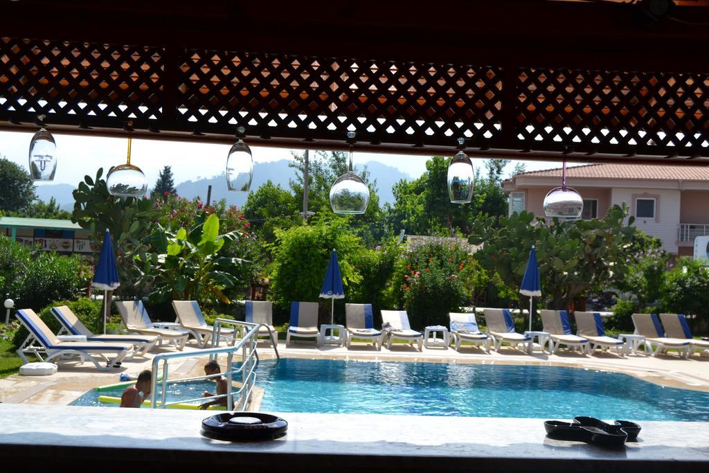 Palma Rosa Hotel Çamyuva Exteriör bild