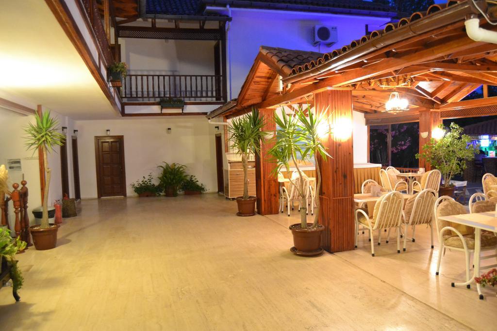 Palma Rosa Hotel Çamyuva Exteriör bild